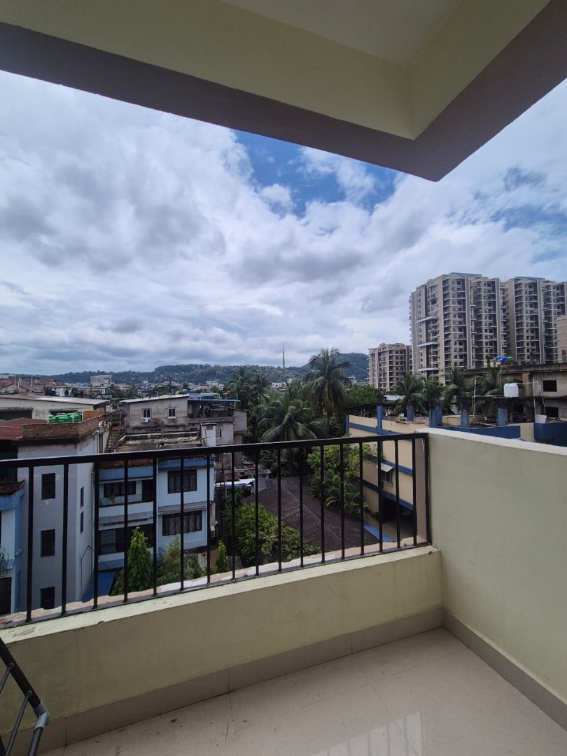 Unfurnished 3bhk in Zoo Road Tiniali, Guwahati, Assam, India for Rent